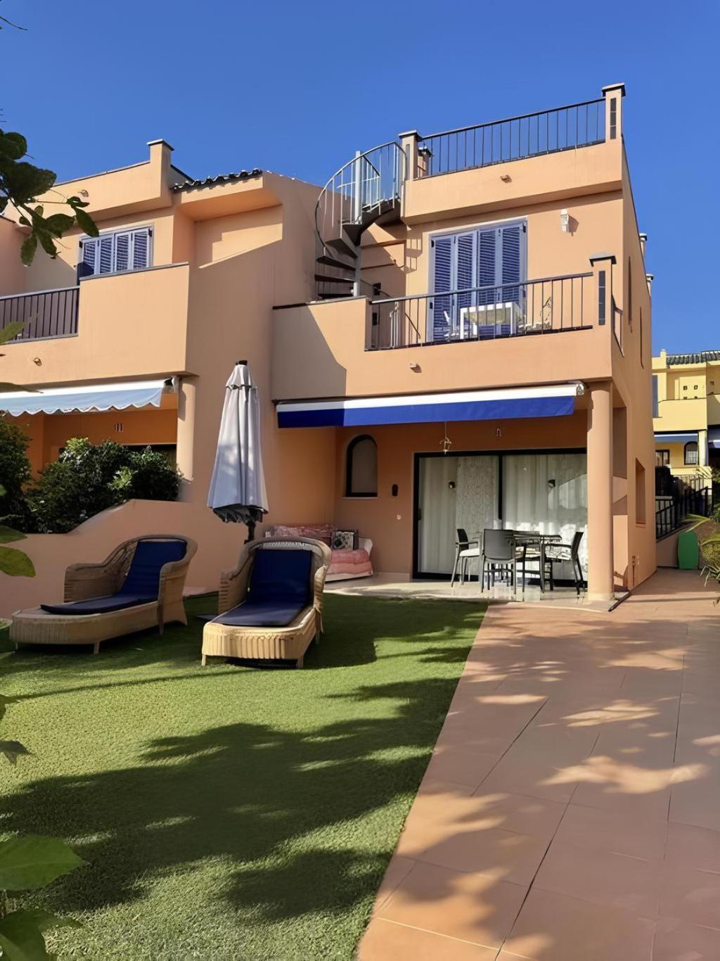Bonita Villa Con Propio Entrada Y Con Piscina San Bartolomé Εξωτερικό φωτογραφία