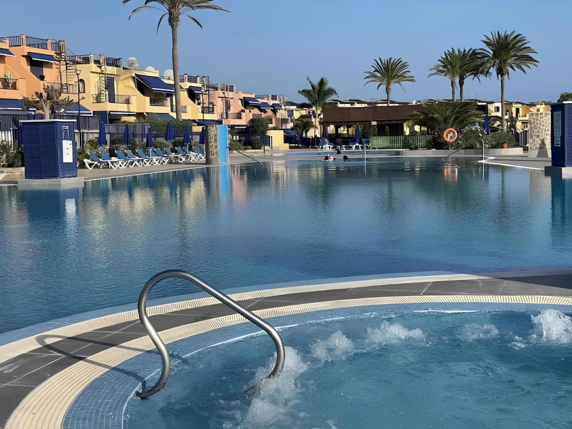 Bonita Villa Con Propio Entrada Y Con Piscina San Bartolomé Εξωτερικό φωτογραφία